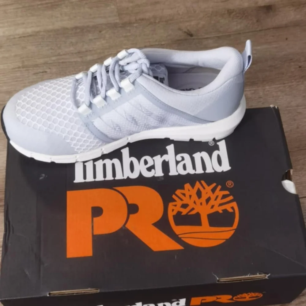 Timberland - Picture 3 of 3